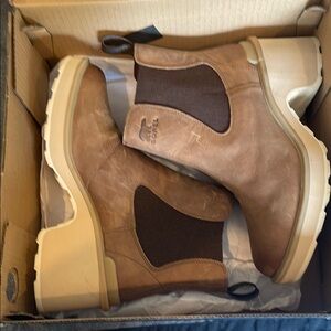 Womens Brown Chelsea Boots